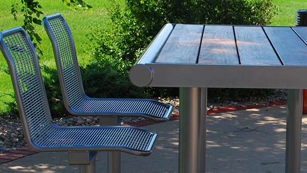 Individual Seats for Outdoor Workstation